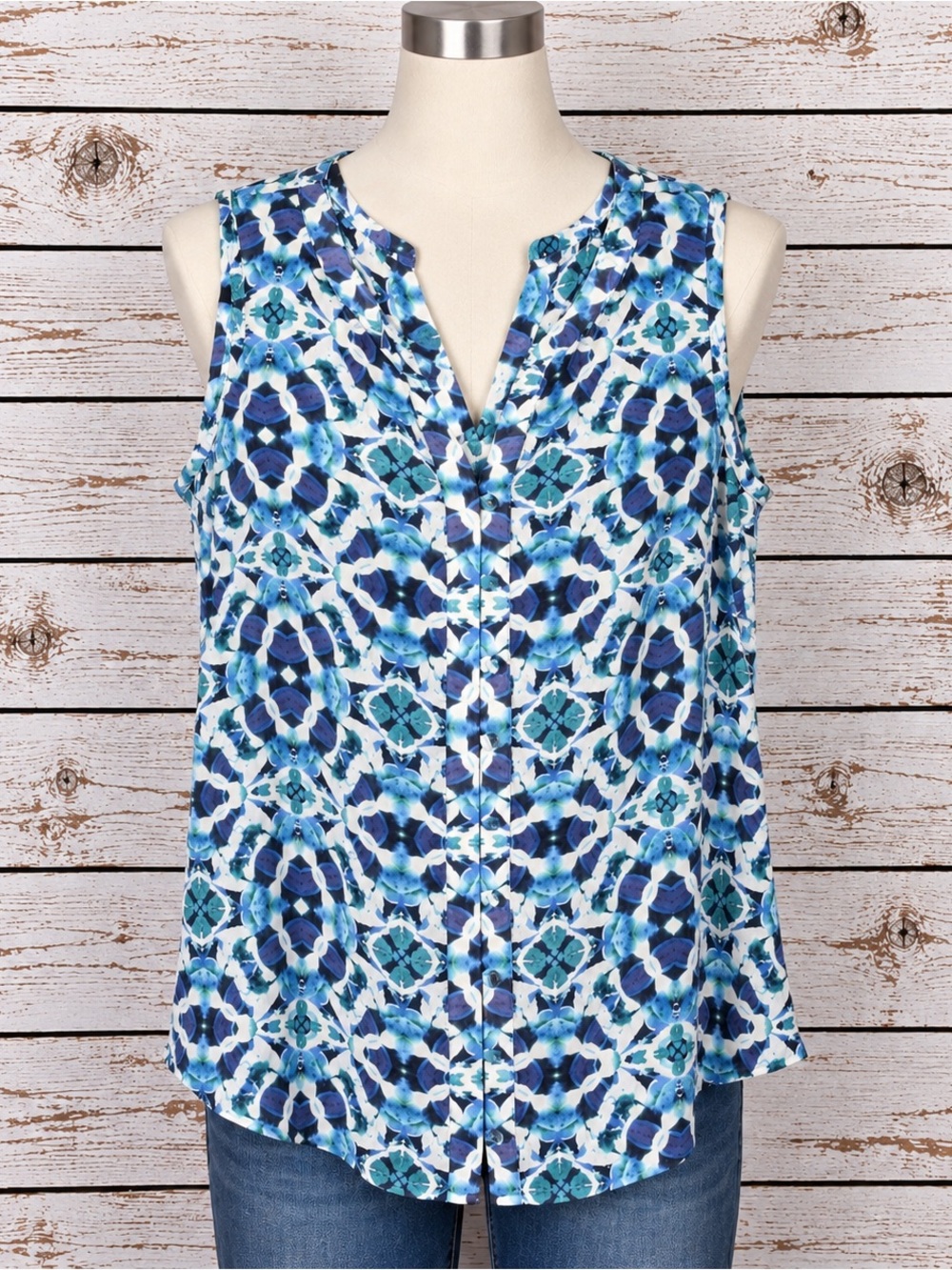 Liz Claiborne Women’s Blouse M Blue Green Floral Geometric Sleeveless Button Up